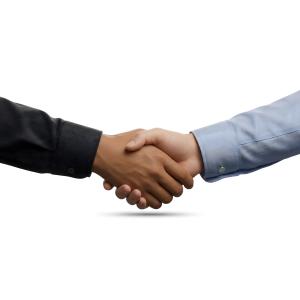 Download this Presentation Clipart to symbolize agreement and collaboration in your business presentations.